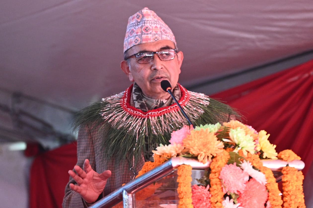 मुलुक संकटको खाडलमा भासियो : सीपी मैनाली 